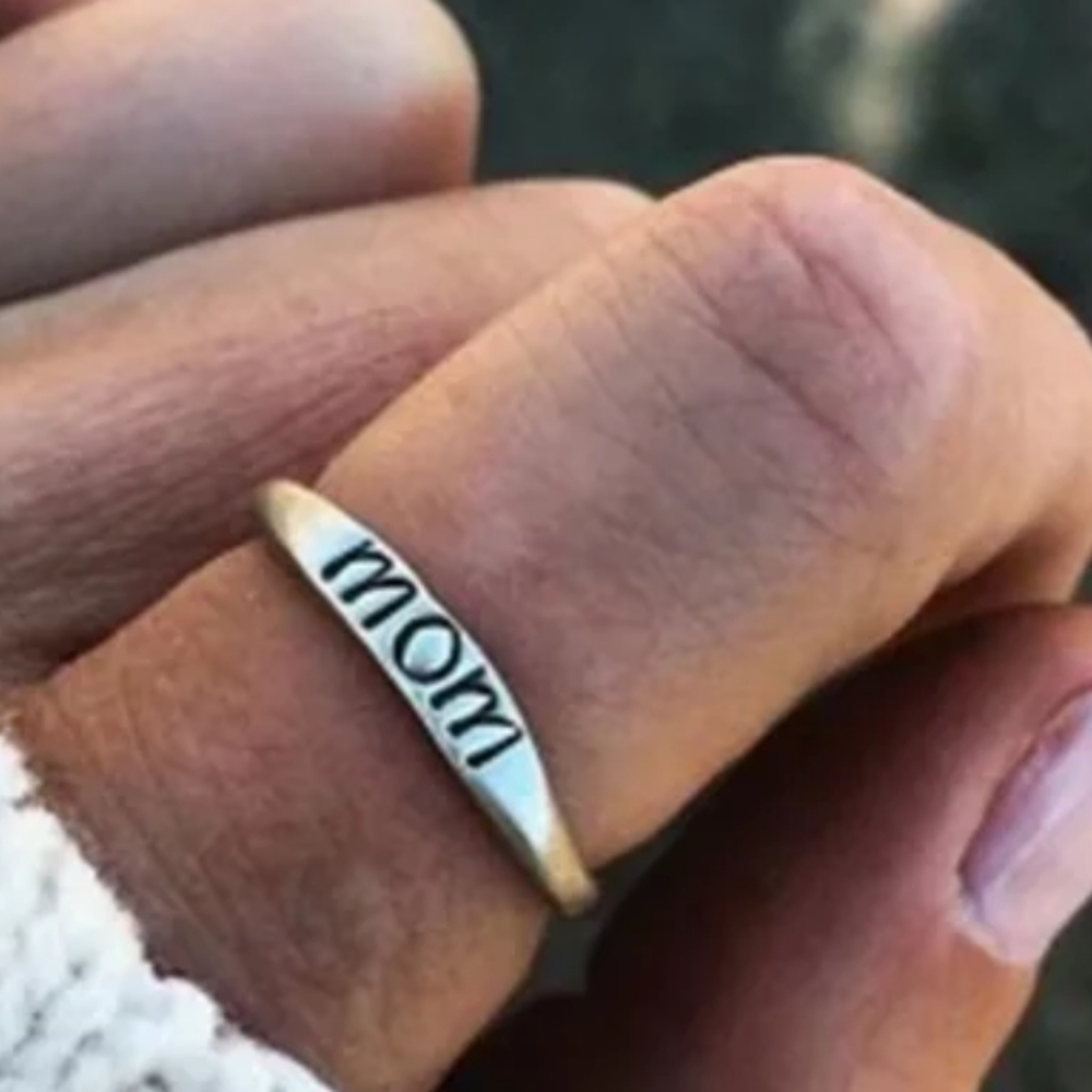 Ring - Picture 2 of 3